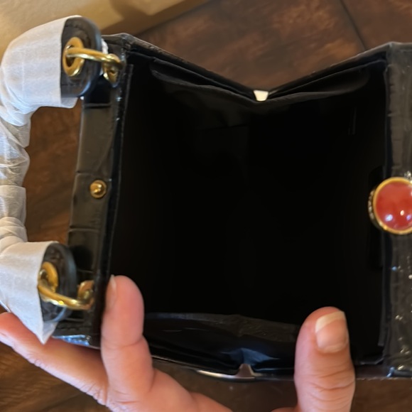 STAUD Kenny Croc Handbag - Picture 4 of 6